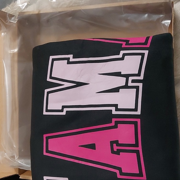 Black 'MAMA' Sweatshirt with Pink Lettering - Picture 7 of 7